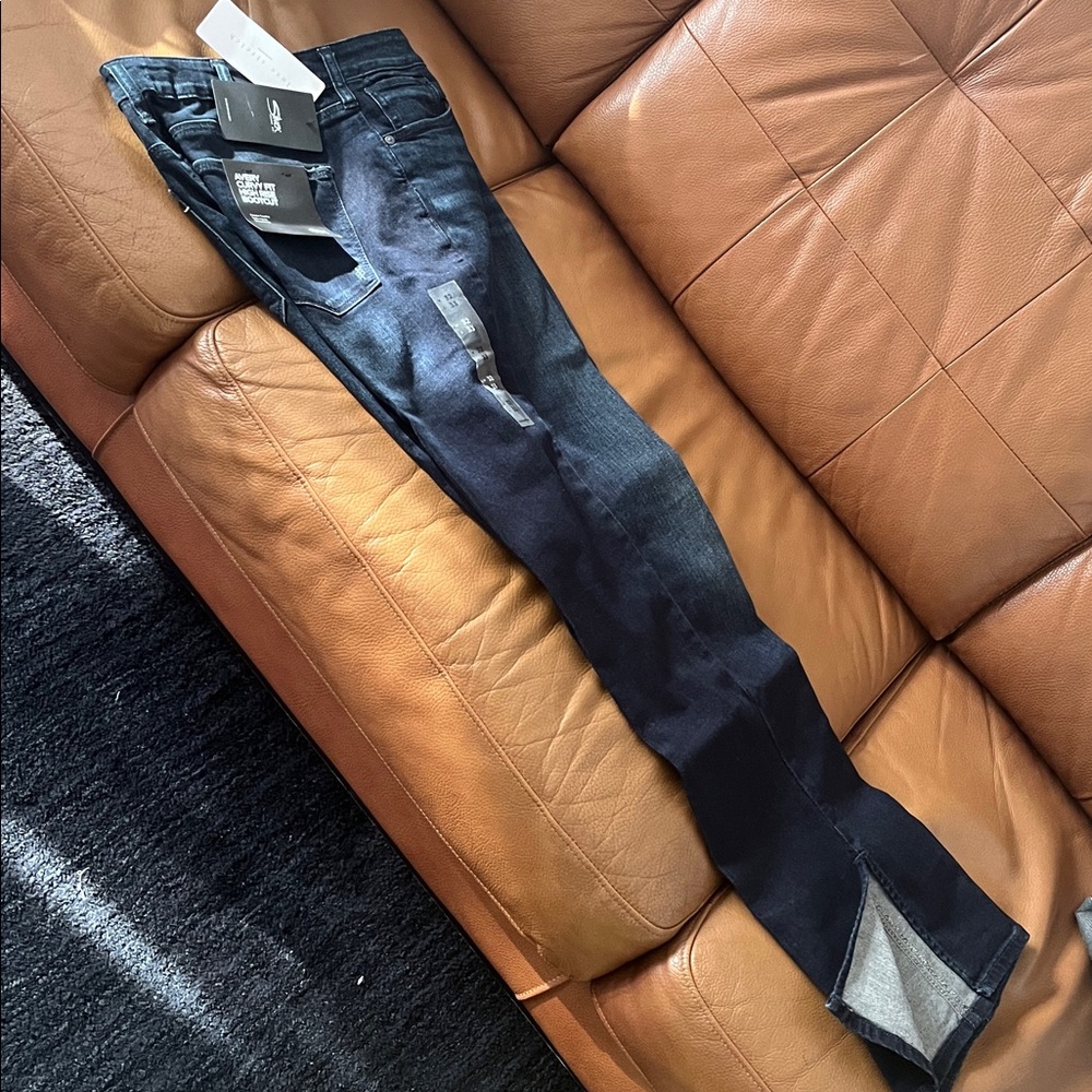 Silver Jeans (32x33) Avery Bootcut Jeans Curvy Fit High Rise Side Slits - Picture 3 of 15